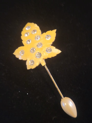 1920's Maple leaf pin