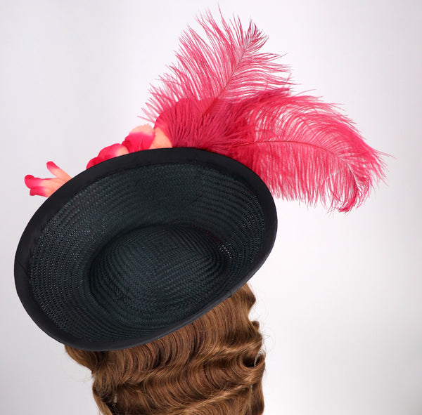 English styler saucer fascinator hat
